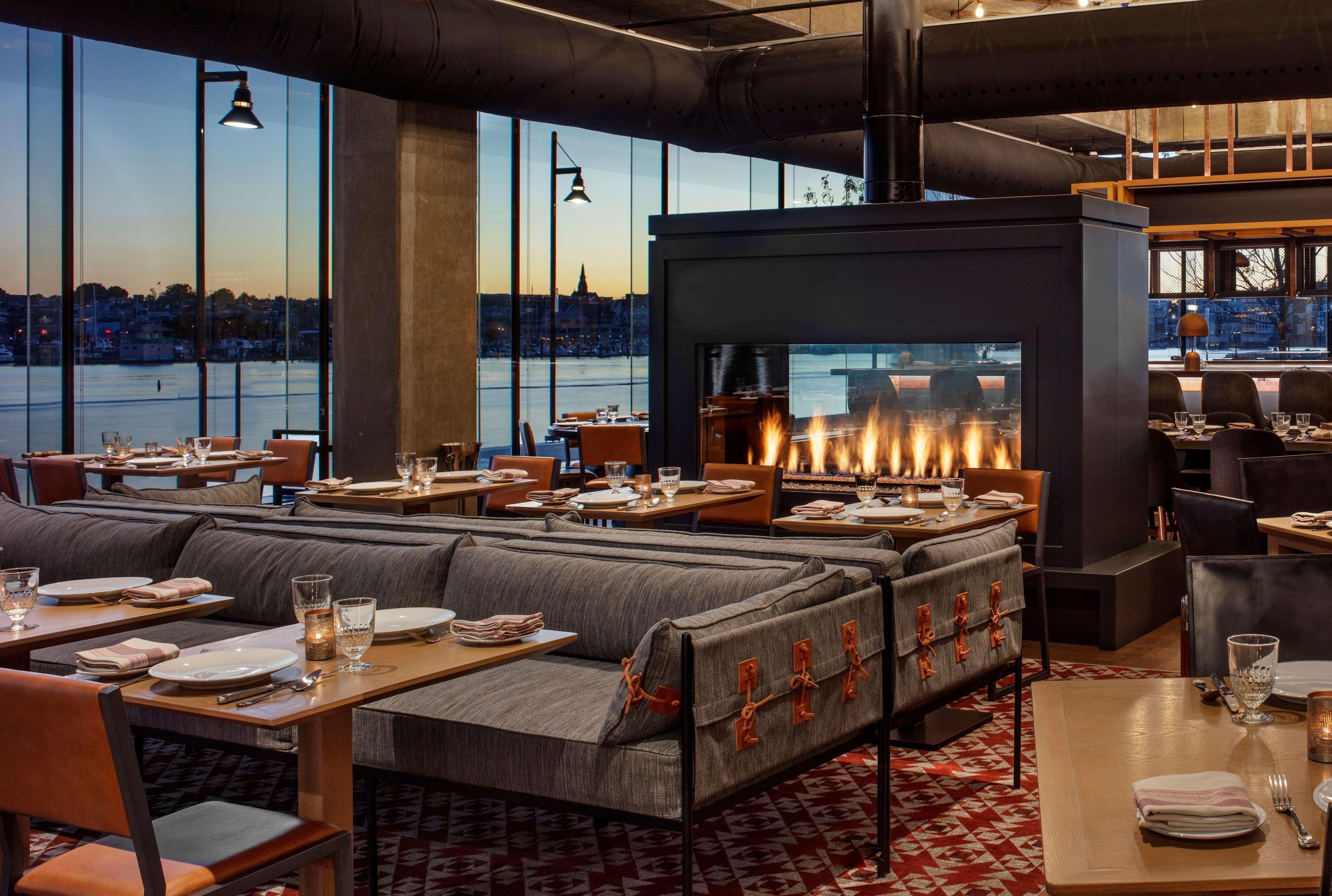 Canopy By Hilton Baltimore Harbor Point - Newly Built Bagian luar foto