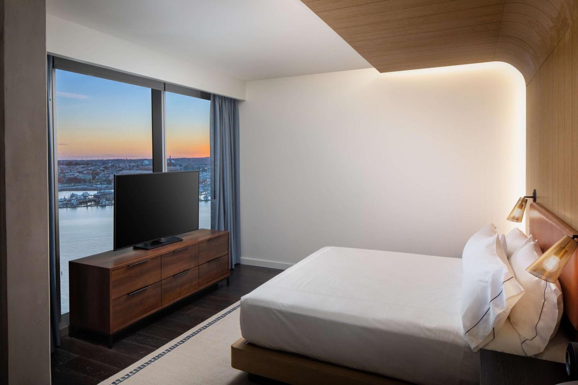 Canopy By Hilton Baltimore Harbor Point - Newly Built Bagian luar foto